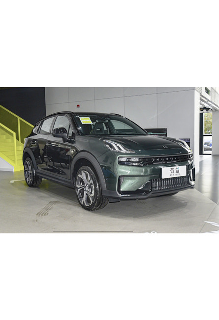 Lynk & co 06